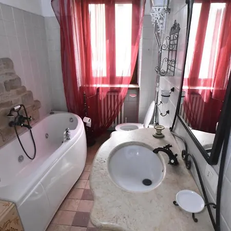 Casa Delle Rondini * Città di Castello